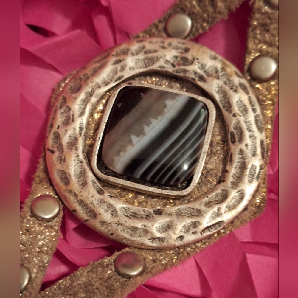 NWOT Gorgeous Leatherock USA Braclet w/ Stone Purchased @ Buckle - Picture 8 of 10